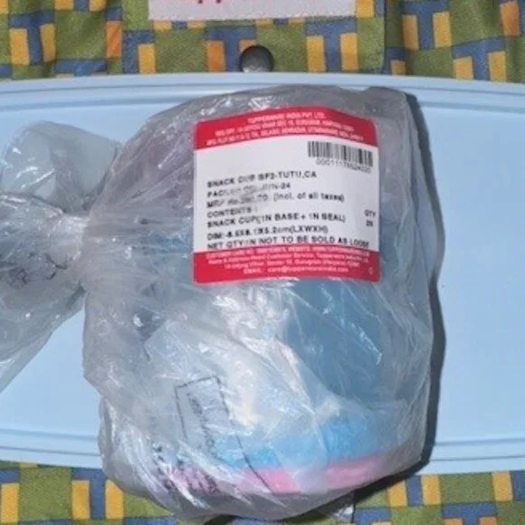 Tupperware Snack Cups - Imported! - Picture 6 of 6